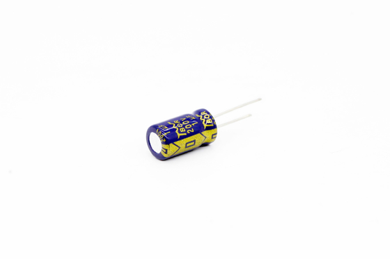 1UF200V منخفضة ESR الألومنيوم المكثفات كهربائيا 6.3x11mm 8000 ساعة