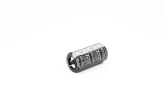 220UF450V المفاجئة في تحويل التيار الكهربائي مكثف 20٪ التسامح