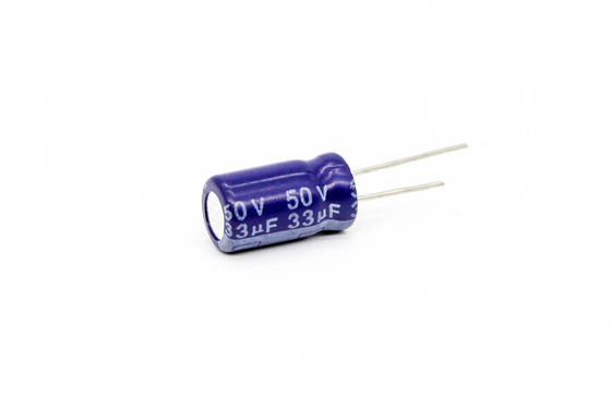 33uf50v 6.3x11 مكثف مصغر عالي التردد منخفض مكثف ألومنيوم ESR