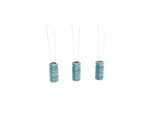 CFL شعاعي كهربائيا مكثف 47UF250V 13X25mm 20٪ التسامح