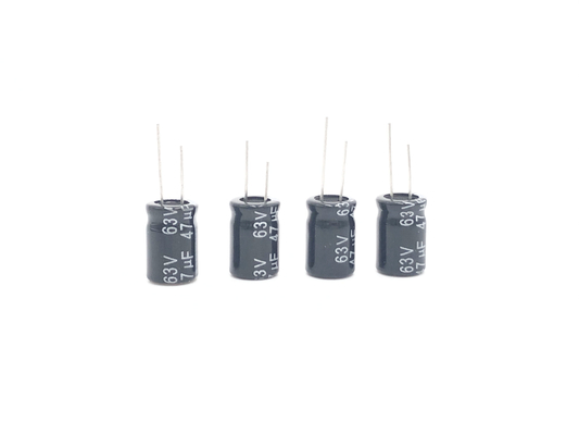 47UF63V مصغرة مكثفات الألومنيوم كهربائيا 8x12mm سعة كبيرة