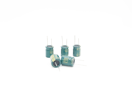 5000 ساعة 100UF80V LED ضوء مكثف 10X20MM ISO14001