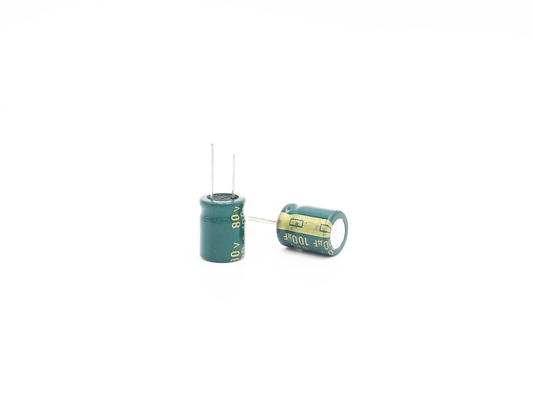 5000 ساعة 100UF80V LED ضوء مكثف 10X20MM ISO14001