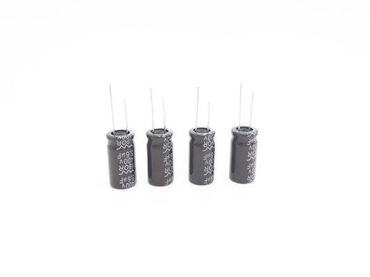 5.6UF400V مكثف عالي التموج الحالي 8000 ساعة طويل العمر CFL مكثف