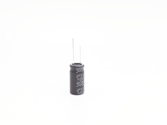 5.6UF400V مكثف عالي التموج الحالي 8000 ساعة طويل العمر CFL مكثف