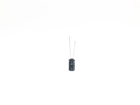 مكثفات الألومنيوم كهربائيا 100UF63V 8X14mm