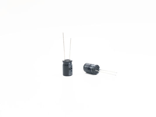 الألومنيوم 10x13 مم 220 فائق التوهج 50 فولت كهربائيا مكثف 20٪ التسامح