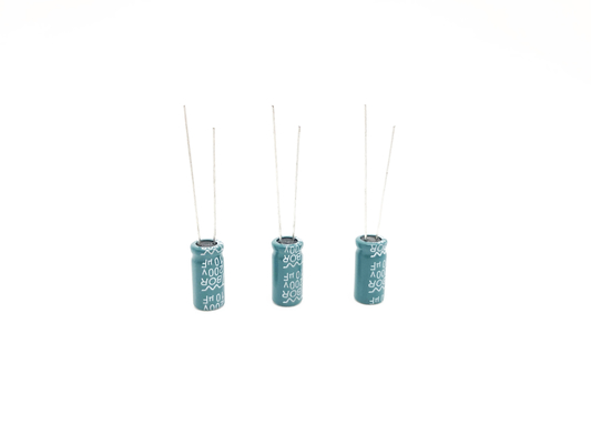 ISO9001 8X16MM شعاعي الألومنيوم المكثفات كهربائيا 10UF200V