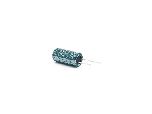8.2 فائق التوهج 400 فولت ارتفاع تموج الحالي كهربائيا مكثف 13X20mm