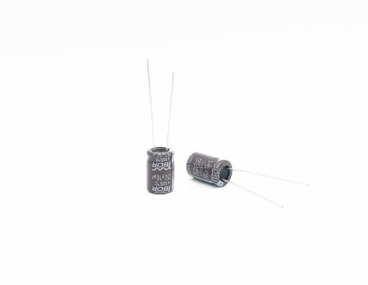 ISO9001 10X13MM الألومنيوم كهربائيا مكثف CFL 10UF 250V