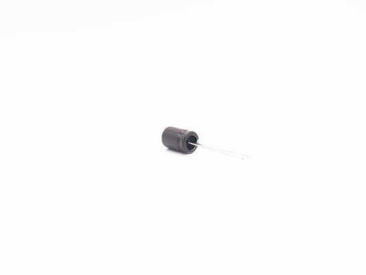 ISO9001 10X13MM الألومنيوم كهربائيا مكثف CFL 10UF 250V
