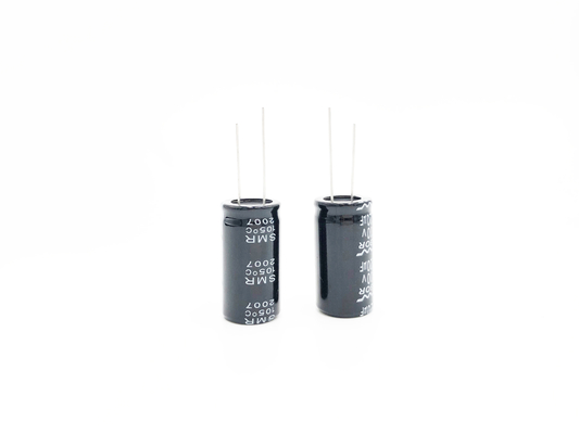 220 فائق التوهج 200 فولت شعاعي مكثف الرصاص 18X35mm للأغراض العامة مكثف