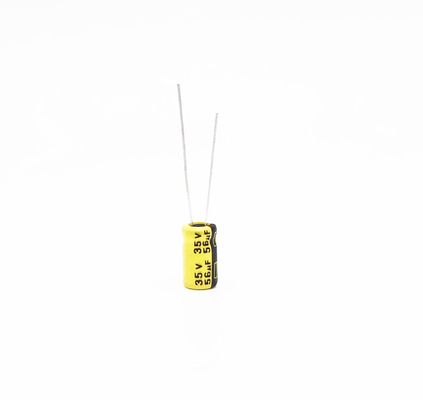 56UF35V SMT Electrolytic Capacitor 6.3x11mm مكثفات التحليل الكهربائي ذات درجة الحرارة العالية