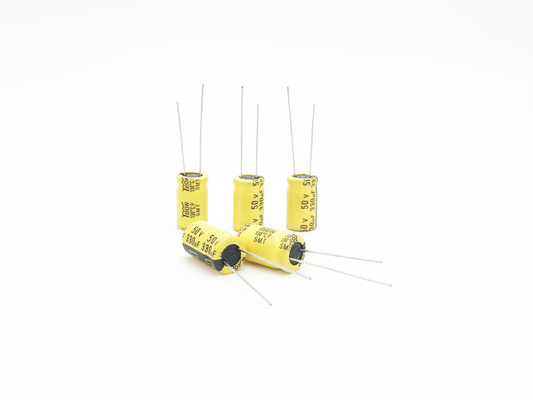 مكثف إلكتروليتي منخفض التردد عالي التردد 330UF50V 10x16 مللي متر